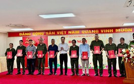 Phường Dương Nội ra mắt 21 đội dân phòng tại tổ dân phố đảm bảo an toàn phòng cháy chữa cháy và cứu nạn cứu hộ