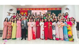 Tôn vinh Phụ nữ - Lan toả yêu thương tại Trung tâm Chăm sóc người khuyết tật Hà Nội