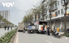 Hà Nội lập chốt xử lý xe tải chiếm đường Phạm Tu sau phản ánh của Báo điện tử TNVN
