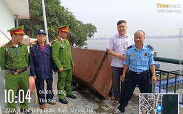 Tây Hồ ra quân ngăn chặn, xử lý vi phạm, đảm bảo vệ sinh môi trường, trật tự khu vực hồ Tây