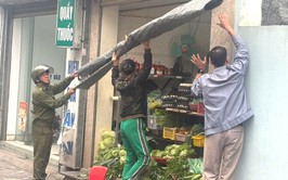 Xã Bát Tràng ra quân lập lại trật tự đô thị khu vực Chợ Bún