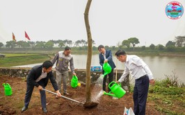 TRUNG TÂM DỊCH VỤ TỔNG HỢP XÃ HƯNG ĐẠO TỔ CHỨC HOẠT ĐỘNG TRỒNG CÂY TẠI DI TÍCH QUỐC GIA ĐẶC BIỆT ĐÌNH SO