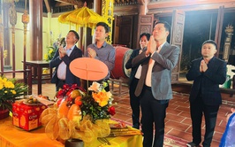 RỘN RÀNG LỄ HỘI TẠI ĐÌNH LÀNG THÔN NA