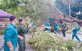 XÃ QUỐC OAI KỊP THỜI KHẮC PHỤC SỰ CỐ DO DÔNG LỐC