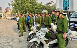 Hoài Đức quyết tâm xử lý vi phạm về trật tự an toàn giao thông, trật tự đô thị, trật tự công cộng và vệ sinh môi trường trên địa bàn.