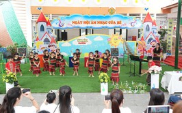 Trường Mầm non Thọ An tổ chức Kiến tập chuyên đề: “Phát triển thẩm mỹ cho trẻ mầm non”