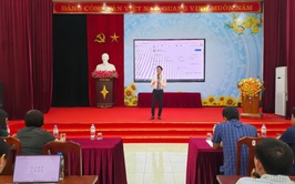 Xã Hồng Vân tổ chức tập huấn sử dụng không gian làm việc số Hanoiwork