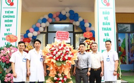 Trạm Y tế xã Hoà Phú khai trương Phòng tiêm chủng dịch vụ