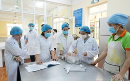 Phường Yên Nghĩa tăng cường giám sát công tác an toàn thực phẩm tại các trường học trên địa bàn