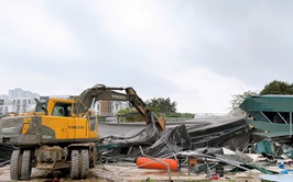 Thanh Liệt: Cưỡng chế công trình xây dựng trái phép quy mô lớn tại xứ đồng Bồ Đa