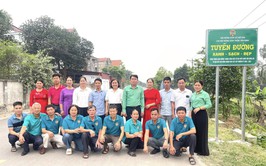 XÃ NỘI BÀI TỔ CHỨC GẮN BIỂN TUYẾN ĐƯỜNG  XANH – SẠCH – ĐẸP