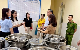 Xã Thượng Phúc kiểm tra an toàn thực phẩm tại Trường Mầm non Dũng Tiến