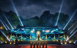Lần đầu tiên trình diễn 3D Mapping tại Lễ hội Chùa Thầy: Công nghệ kể chuyện di sản bằng ánh sáng