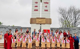 HÀNH TRÌNH VỀ NGUỒN – DẤU ẤN GIÁO DỤC TRUYỀN THỐNG CỦA THẦY VÀ TRÒ TRƯỜNG TIỂU HỌC NGÔ SỸ KIỆN TẠI DI TÍCH LỊCH SỬ ĐỊA ĐIỂM CHIẾN THẮNG NGỌC HỒI