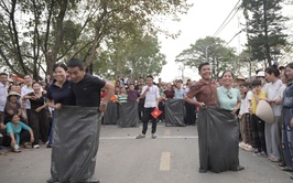 Giữ lửa truyền thống từ lễ hội đua trải thôn Hữu Vĩnh