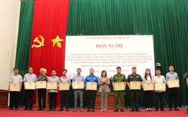 Hòa Lạc - Khen thưởng 12 tập thể và 10 cá nhân có thành tích xuất sắc trong công tác tuyển chọn, gọi công dân nhập ngũ năm 2026./.