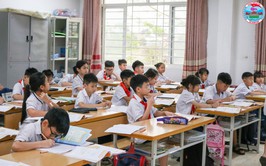 UBND xã Hưng Đạo tổ chức kiểm tra công vụ đột xuất tại Trường Tiểu học Tân Hòa và Trạm Y tế xã