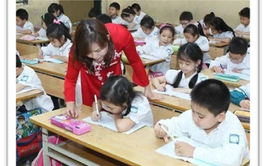 Ngọn lửa hồng sưởi ấm những mầm non và bến đỗ hạnh phúc của một gia đình mẫu mực