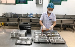 Phường Ngọc Hà tiếp tục đẩy mạnh kiểm tra đột xuất công tác ATTP tại các cơ sở giáo dục