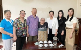 Ấm áp nghĩa tình ngày Người khuyết tật Việt Nam tại phường Thanh Xuân