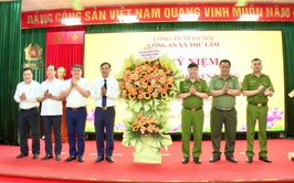 CÔNG AN XÃ THƯ LÂM TRANG TRỌNG TỔ CHỨC LỄ KỶ NIỆM 80 NĂM NGÀY TRUYỀN THỐNG CÁC LỰC LƯỢNG TRONG CÔNG AN NHÂN DÂN