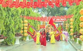 Nhân dân Hát Môn dâng lễ tưởng niệm 1983 năm Ngày giỗ Hai Bà