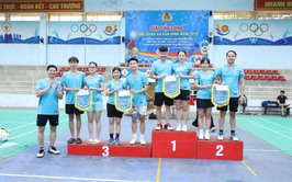 Công đoàn xã Vân Đình sôi nổi tổ chức Giải cầu lông năm 2026