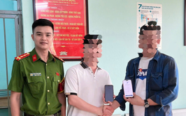 Công an phường Cầu Giấy kịp thời hỗ trợ người dân nhận lại số tiền chuyển nhầm hơn 355 triệu đồng