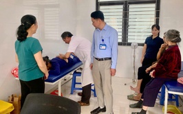 Chương trình truyền thông và khám sức khỏe với chủ đề “Khỏe tuổi già – An nhiên hạnh phúc”.