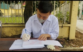 PHÚ XUYÊN: TRIỂN KHAI TIÊM VẮC XIN PHÒNG DẠI CHO ĐÀN CHÓ, MÈO VÀ TIÊM PHÒNG VẮC XIN CHO ĐÀN GIA SÚC, GIA CẦM