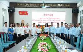 HỘI NGHỊ KÝ KẾT CHƯƠNG TRÌNH PHỐI HỢP GIỮA XÃ PHÙ ĐỔNG VÀ PHƯỜNG BỒ ĐỀ