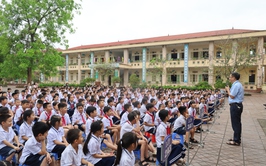 Quảng Oai đẩy mạnh tuyên truyền phòng, chống đuối nước cho học sinh trước dịp hè