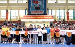 Xã Mỹ Đức sổi nổi giải thi đấu cầu lông - kéo co và hưởng ứng “ Tháng công nhân” năm 2026