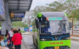 Hà Nội miễn phí vé xe buýt, đường sắt đô thị dịp Giỗ Tổ Hùng Vương và 30-4, 1-5