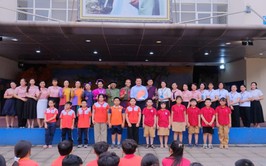 Thắp lửa tình yêu văn học từ sân khấu học đường Phúc Lợi