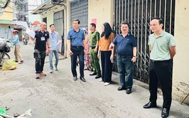 Phường Yên Hòa: Quyết liệt kiểm tra hiện trường, tháo gỡ 