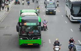 Hà Nội chính thức miễn vé xe buýt, vé đường sắt đô thị trong 7 ngày nghỉ lễ