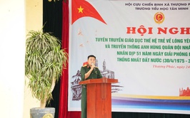 Cựu chiến binh xã Thượng Phúc giáo dục truyền thống yêu nước cho học sinh trường Tiểu học Tân Minh