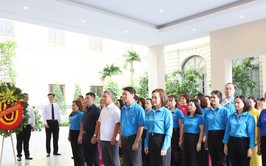 Tăng cường giáo dục truyền thống cách mạng cho công đoàn viên phường Hoàn Kiếm