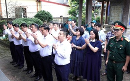 Đảng ủy – HĐND – UBND - Ủy ban MTTQ xã Bình Minh tổ chức Lễ dâng hương tưởng niệm các Anh hùng Liệt sĩ Nhân kỷ niệm 51 năm ngày Giải phóng miền Nam, thống nhất đất nước (30/4/1975 - 30/4/2026)