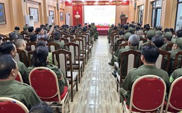 HỘI NGHỊ TẬP HUẤN KỸ NĂNG ĐIỀU KHIỂN, PHÂN LUỒNG GIAO THÔNG VÀ HỖ TRỢ GIẢI QUYẾT MỘT SỐ TÌNH HUỐNG KHI THAM GIA ĐẢM BẢO TTATGT ĐỐI VỚI LỰC LƯỢNG THAM GIA BẢO VỆ TRẬT TỰ Ở CƠ SỞ TRÊN ĐỊA BÀN XÃ ĐẠI THANH VÀ XÃ NGỌC HỒI.