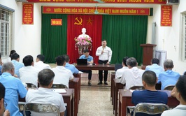 BÍ THƯ ĐẢNG ỦY, CHỦ TỊCH HĐND XÃ MAI XUÂN TRƯỜNG - DỰ SINH HOẠT CHI BỘ THÔN CAO XÁ