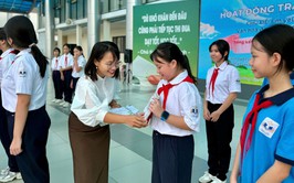 Người mang “mùa xuân” về trong mắt trẻ: Chuyện về người “cầm lái” tận tâm tại mái trường THCS Linh Đàm