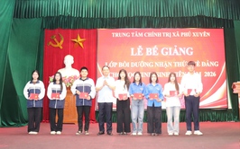 Lễ bế giảng lớp bồi dưỡng nhận thức về Đảng cho học sinh, sinh viên ưu tú năm 2026