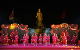 Gia Lâm sôi nổi đêm liên hoan nghệ thuật quần chúng chào mừng Lễ hội Đền – Chùa Bà Tấm năm 2026