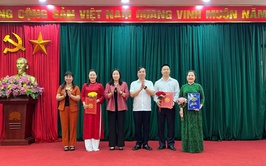 Phường Tây Mỗ tổ chức lễ chào cờ tháng 04/2026