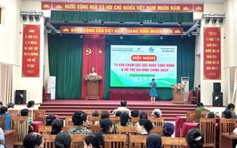 Hội LHPN xã Hồng Sơn phối hợp phòng khám Favina tổ chức tư vấn chăm sóc sức khoẻ cộng đồng