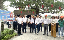 LỚP TRUNG CẤP LÝ LUẬN CHÍNH TRỊ K36B-25 (TW3)  THAM QUAN THỰC TẾ TẠI XÃ ỨNG HÒA.