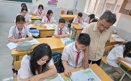 THẦY GIÁO PHẠM ANH MINH –  NGHỊ LỰC PHI THƯỜNG CỦA NGƯỜI THẦY TẬN TÂM
