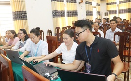 Xã Trần Phú tập huấn sử dụng “HanoiWork” cho cán bộ, công chức, viên chức